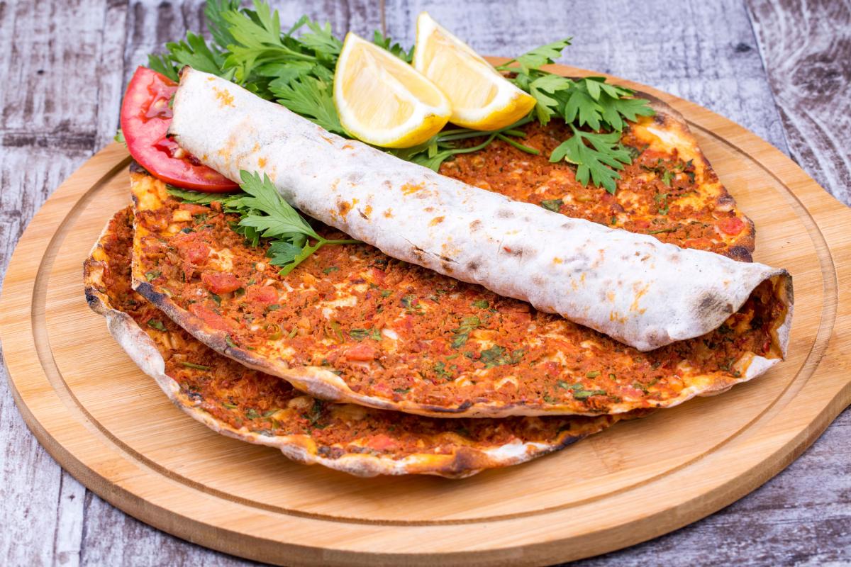 LAHMACUN PORSIYON 3 ADET